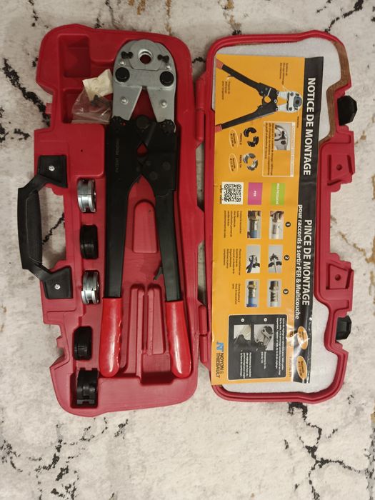 Presă pentru sertizat țeviUH I+ TH PEX AL manuală