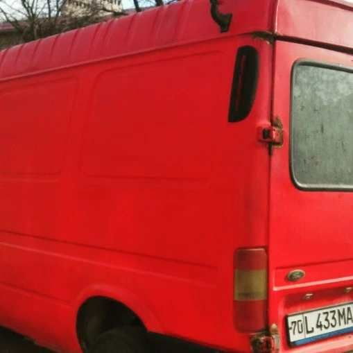 Ford, tranzit sotiladi