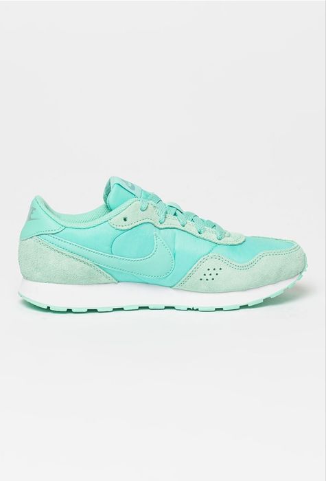 Маратонки Nike, 35. 5 номер