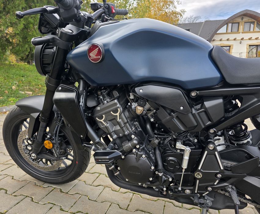 Honda CB 1000 R Black Edition FOP