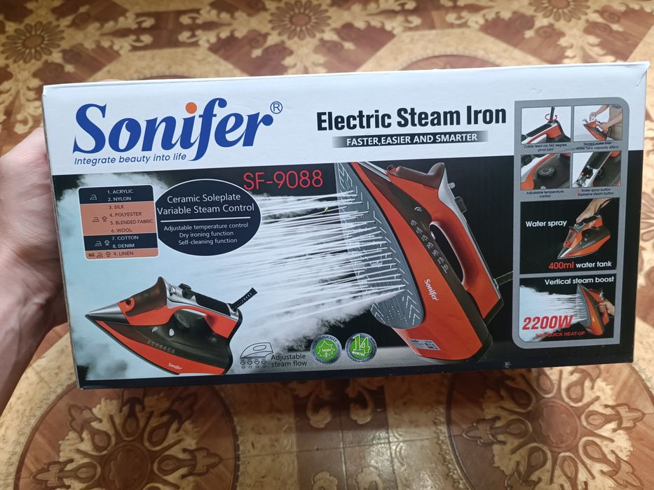 Паровой утюг Sonifer SF-9088