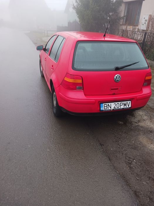 Vând golf 4 19 tdi