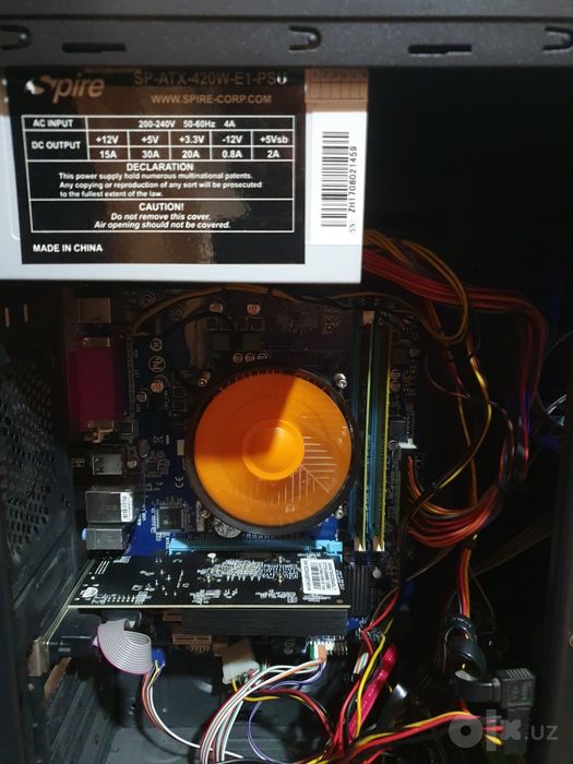 Игровой компютор сотилади 120$.