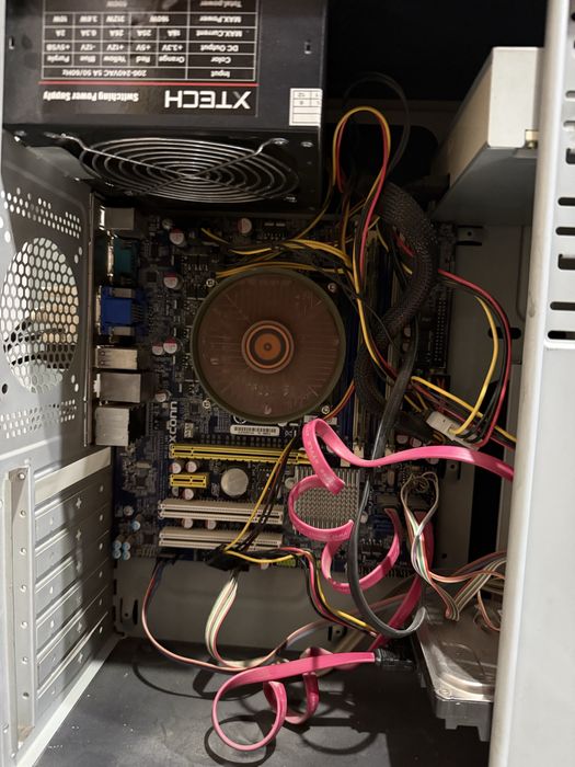 Kompyuter sotiladi настольный компьютер