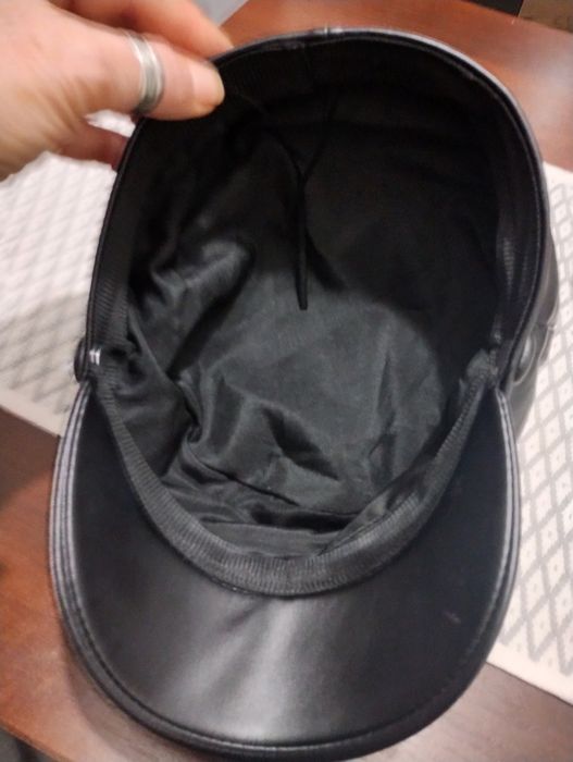 Șapcă  elegantă  neagra