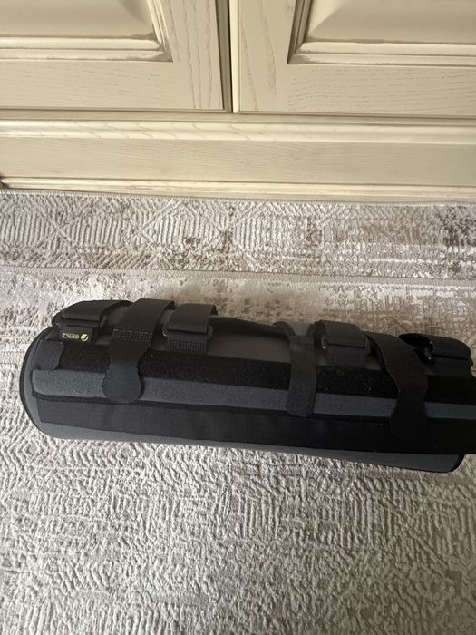 Ортез ,тутор на коленный сустав