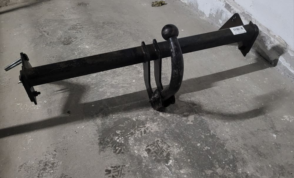 Фаркоп для Nissan Terrano, Renault Duster (новый)