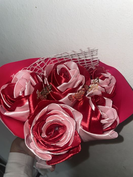 Вечни букети-от 1 до 40 рози