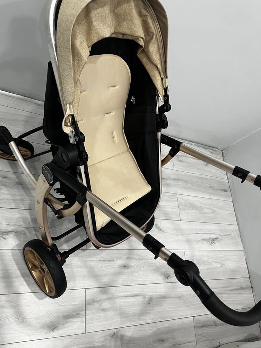 Коляска детская продам