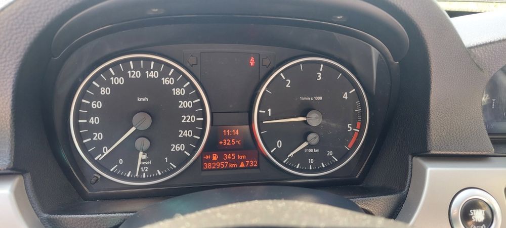 BMW E90 320d 163cp
