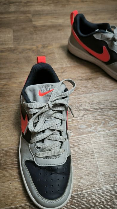 Продам детские кросовки