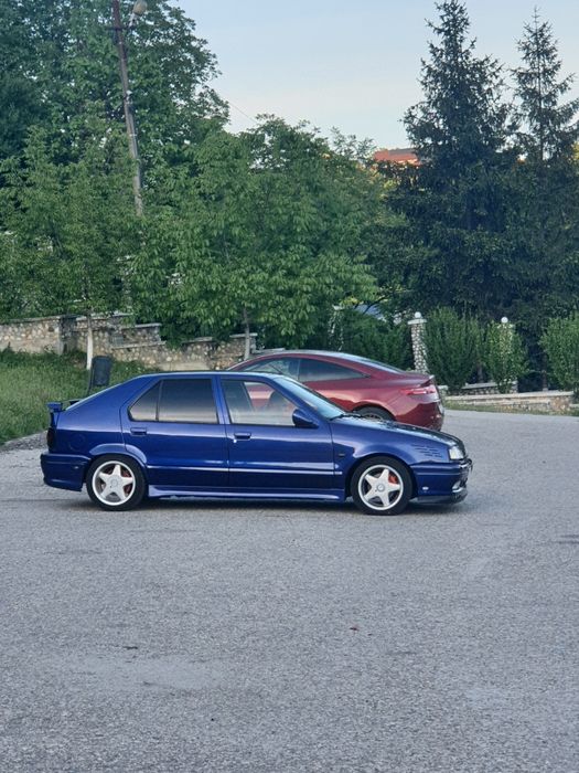 Vand renault r19