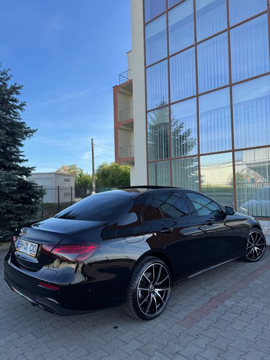 Mercedes-Benz/E 300e -306 CP/Plug-in Hybrid‼️