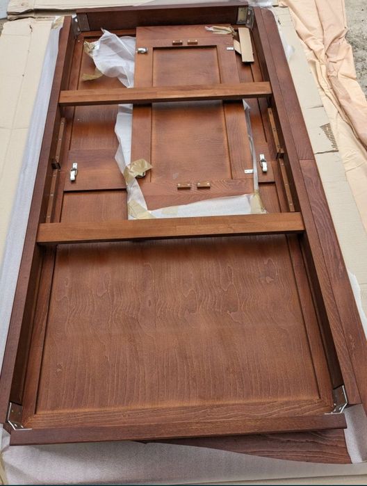 Masa noua, lemn masiv