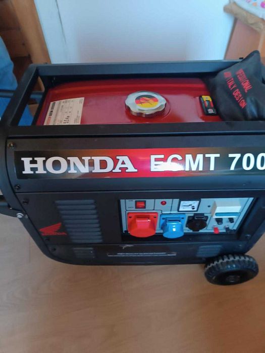 Generator electric nou HONDA si motopompa HONDA, NOI,  Tel.0783 025 335