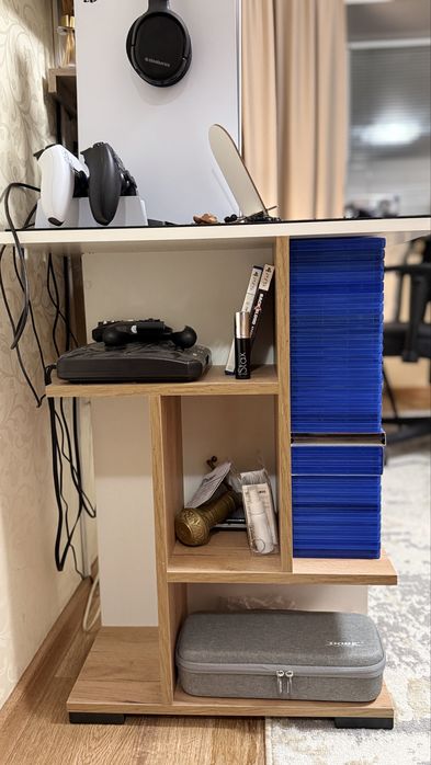 Стол офисный в отличном состоянии