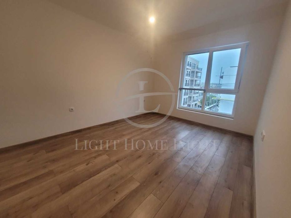 Продава се Четиристаен апартамент в Пловдив, Христо Смирненски - 109 кв.м за 1424 €/кв.м - Снимка #5