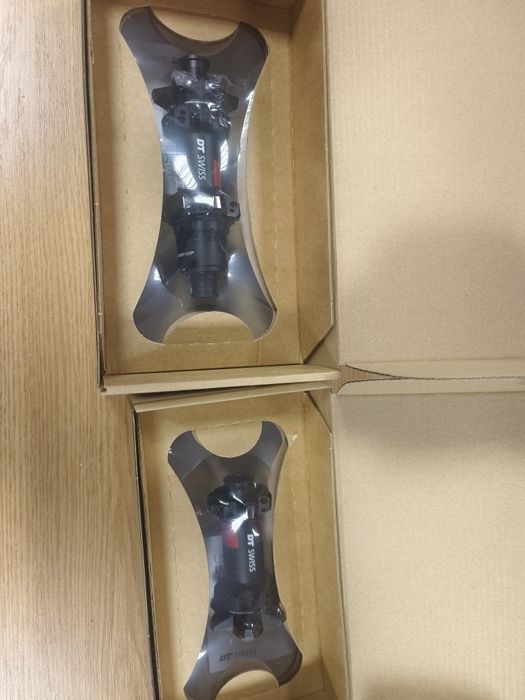 Главини DT SWISS 240 Disc Straight Pull(15x100/110mm/12x142mm) SRAM XD