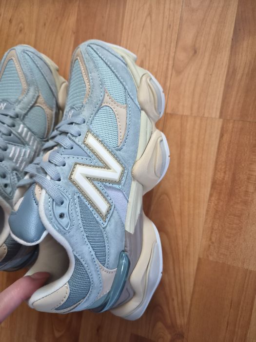 Adidadsi new balance