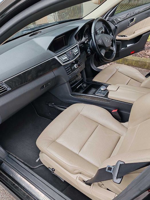 Mercedes benz  Е220