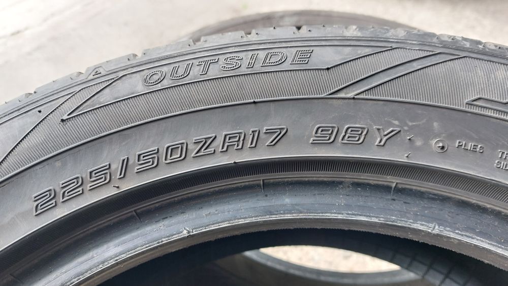 Летни гуми 225/50/17 Falken Azenis 2 броя