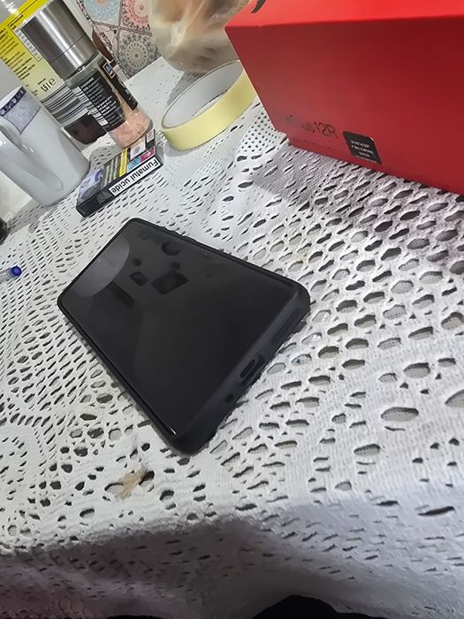 Oneplus 12 R, 16gb RAM cu 266 GB stocare