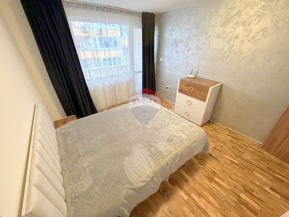 Двустаен апартамент, Спортна зала, гр. Варна Д.К 4480