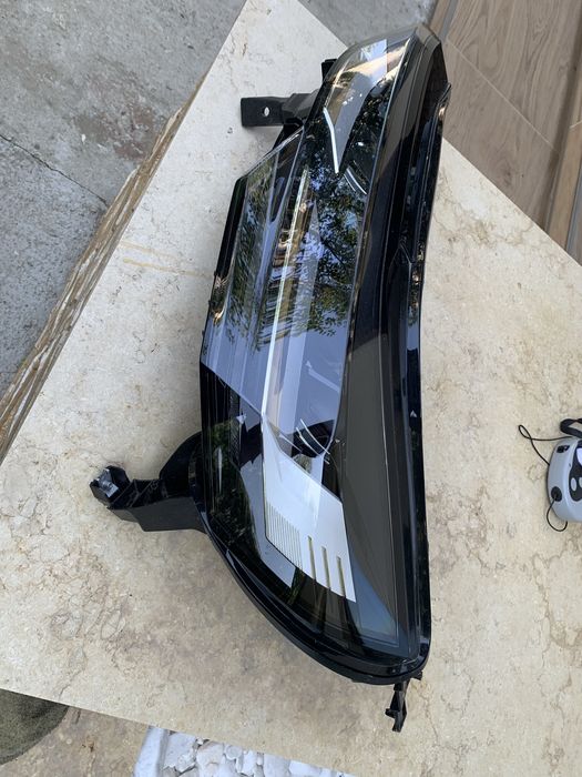 Far Renault Captur full led partea stanga an 2024/2025