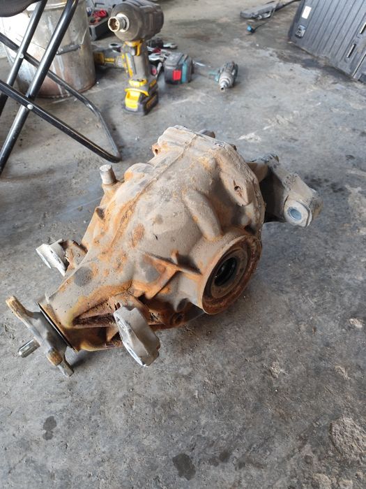 Заден диференциал Mercedes S500 W221 388кс