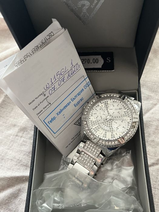 Дамски часовник Guess