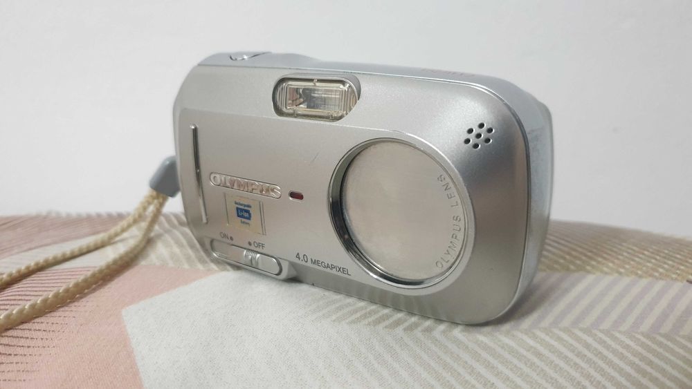 Olympus Camedia Digital C-470 Zoom