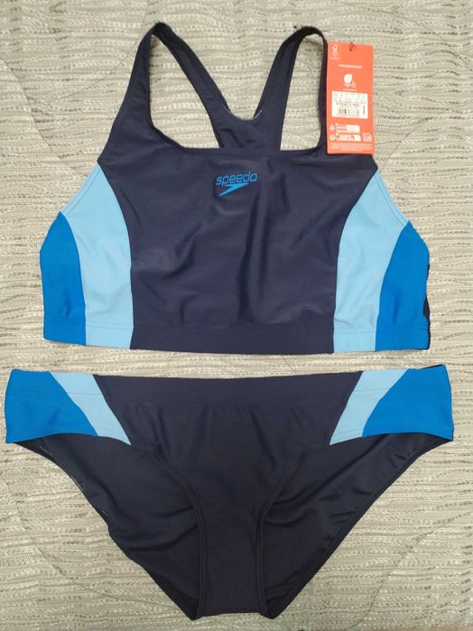 Чисто нов дамски бански от две части Speedo