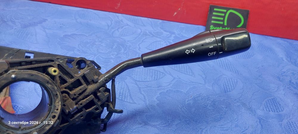 Вертолет гитара Тойота Рав4 96г правый руль