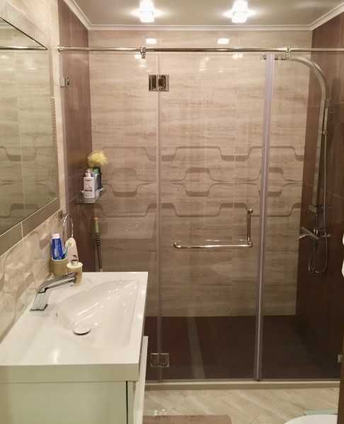 Дава се под наем Тристаен апартамент в София, Хладилника - 84 кв.м за 648.21 € - Снимка #3