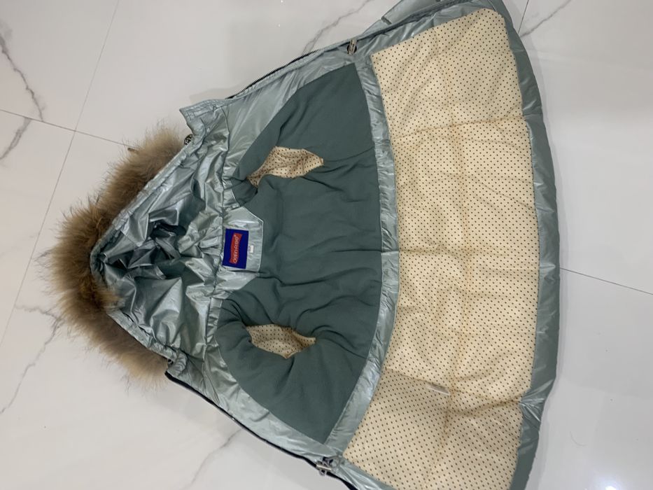 Продаю детскую куртку