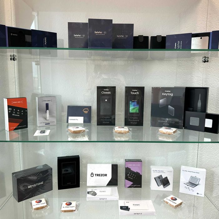 SafePal X1 (магазин аппаратных кошельков)