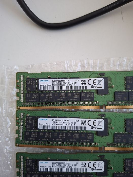 Rami pentru Servere 128gb (32x4)  DDR4 2 Seturi2666v , SK Hynix