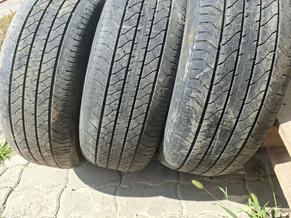 Продам шины. 235/55/18 данлоп
