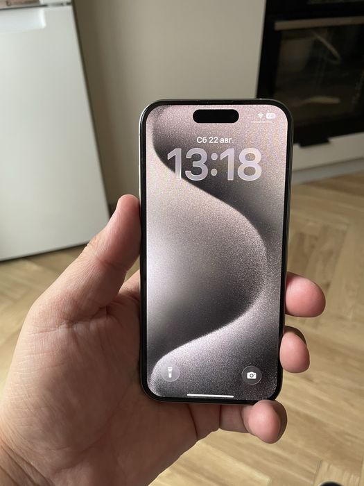 iPhone 15 pro 256гб