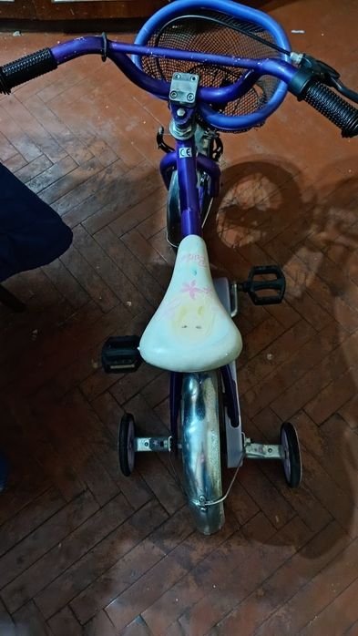 Две колела за момиче и момче
