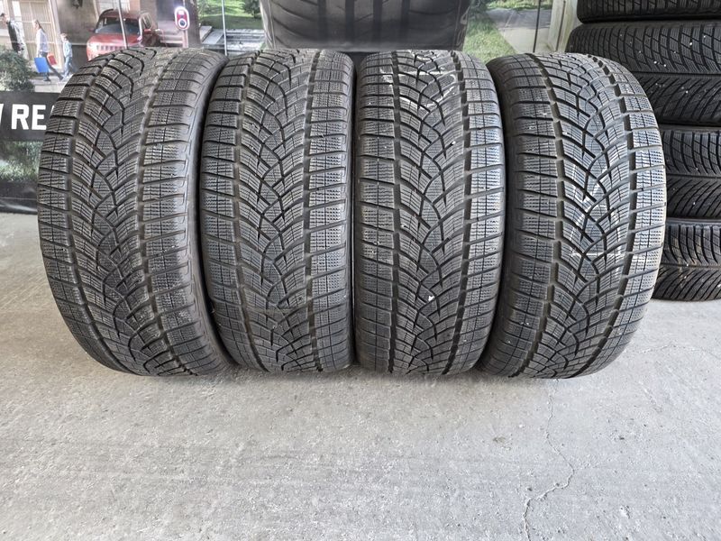 255/40/21 GOODYEAR 4бр