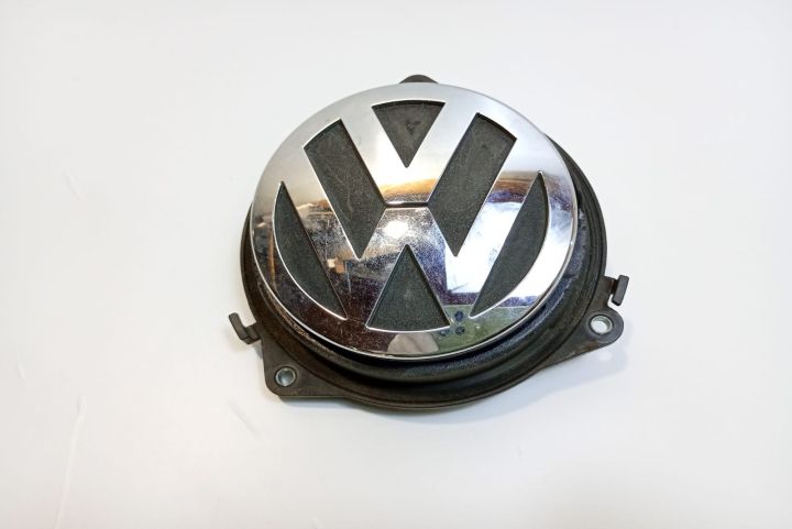 Buton  Deschidere Portbagaj 3C5827469F Volkswagen VW Passat B6 seria