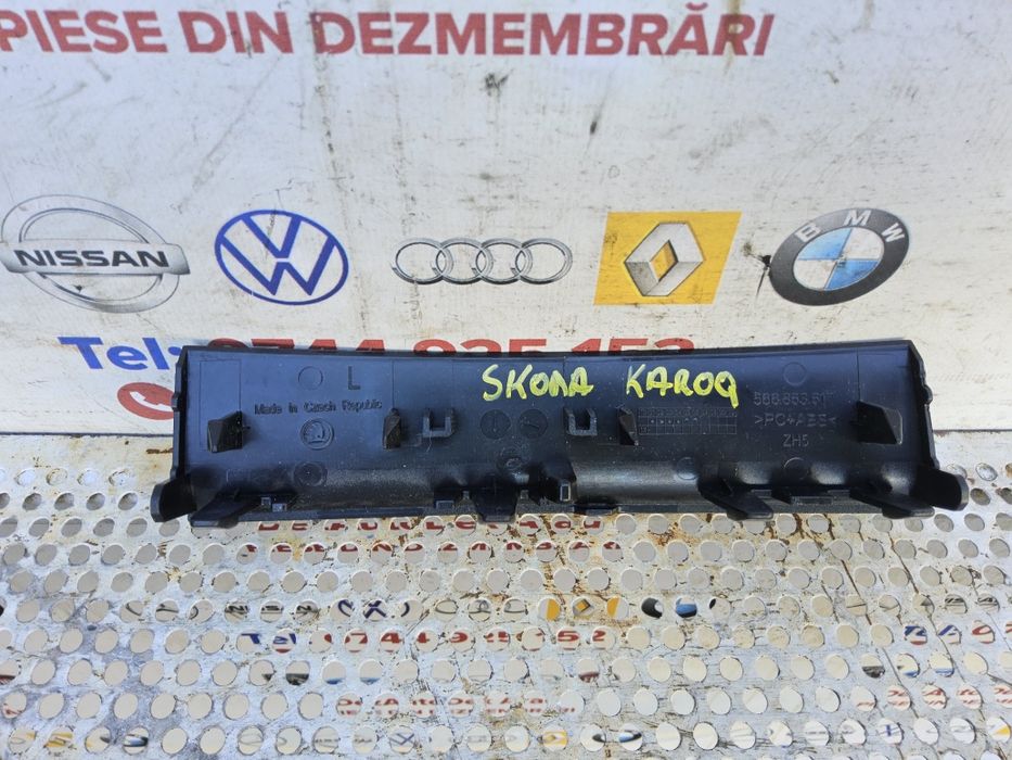 Ornament trim consola Skoda Karoq Kodiaq cod 566863617