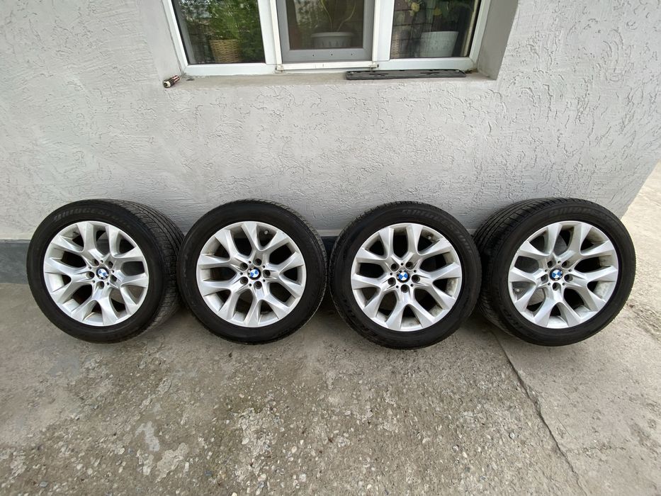 Диски с шинами от бмв х5 в сборе