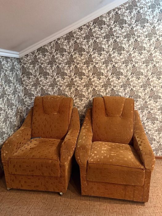 Диван и 2 кресла