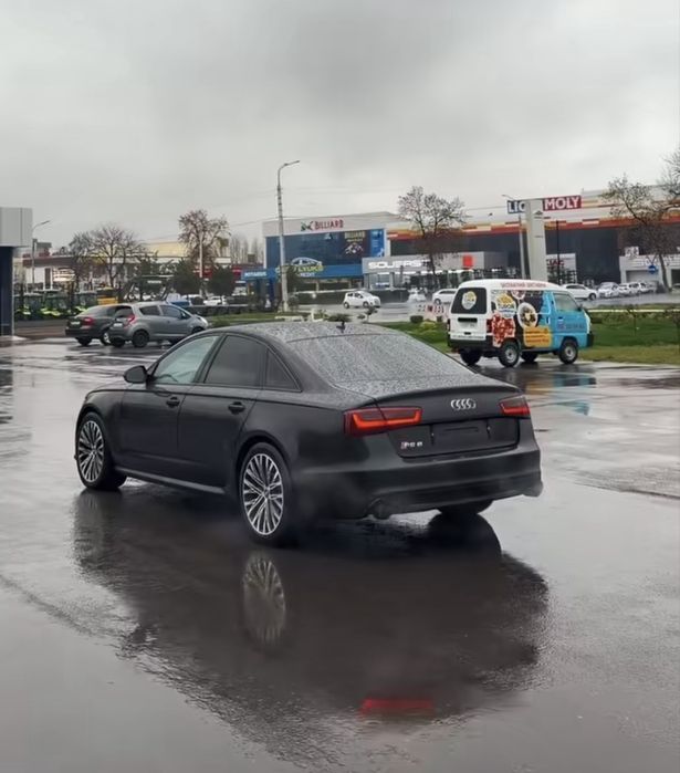 Audi A6 C7 3.0 TFSI Quattro Пневмо / Максимальная комплектация / Идеал