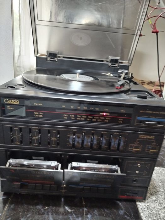 Combina audio Gracia cu pick-up