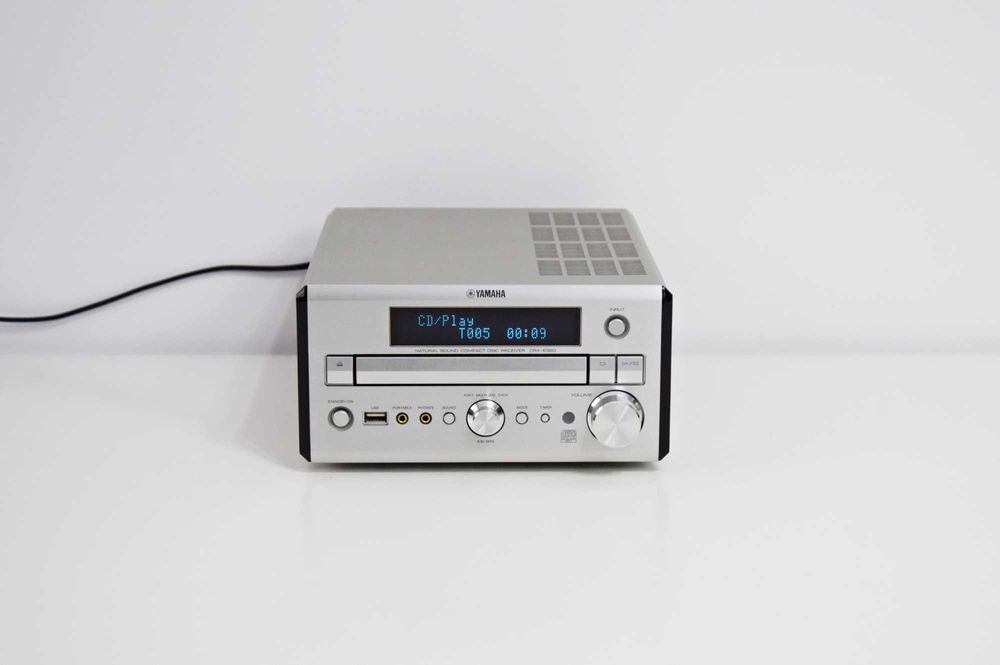 Amplificator Yamaha CRX-E320, Receiver, CD player, USB