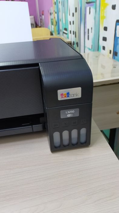 Продам принтер Epson L 3250 eco tank,
