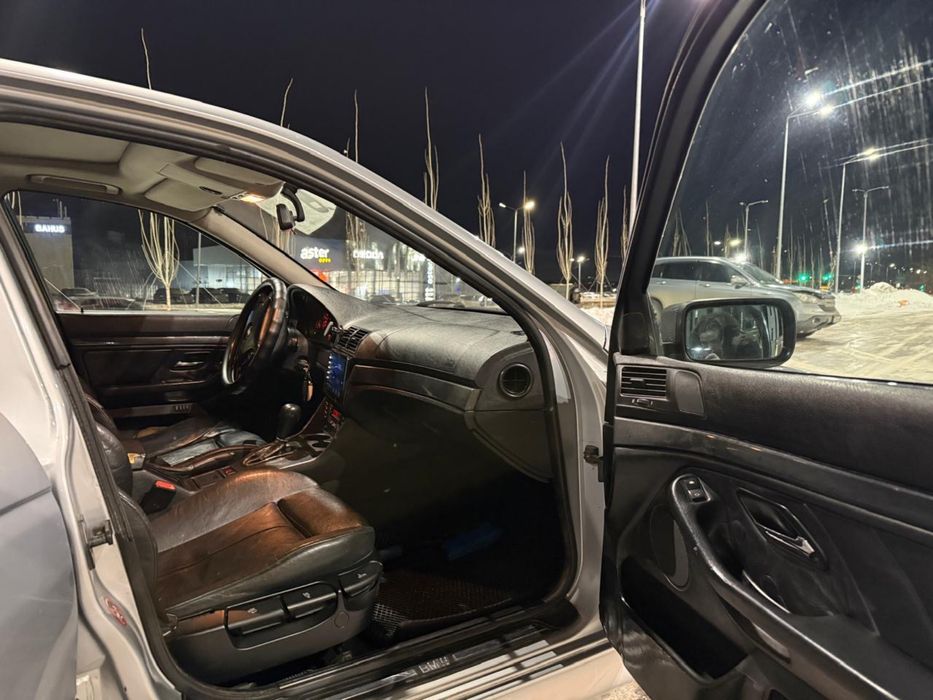 BMW E39 520i 1997 продается